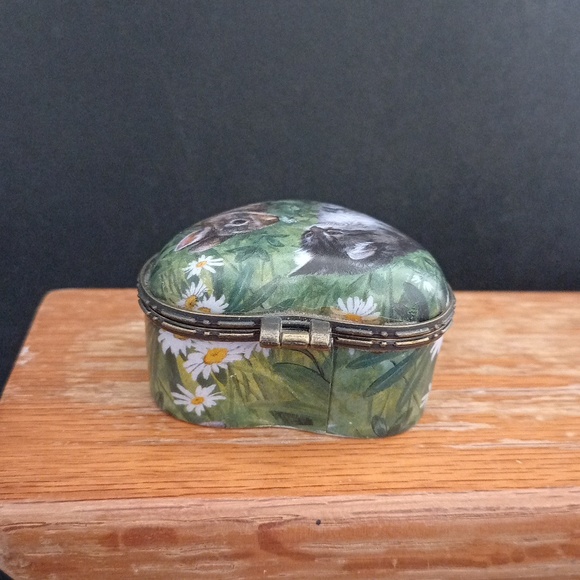 Trinket - Picture 5 of 10